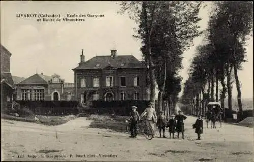 Ak Livarot Calvados, Ecole des Garcons, Route de Vimoutiers