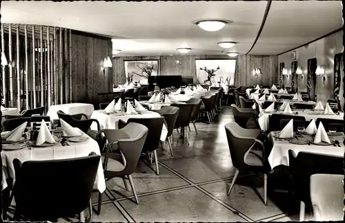 Ak Fährschiff M.S. Nordland, Blick in den Speisesaal, Innenansicht