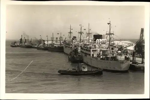 Ak Cádiz Andalusien, Puerto, Dampfschiffe im Hafen