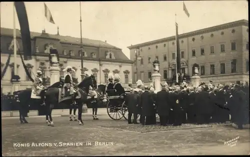 Ak König Alfons XIII von Spanien in Berlin, Alfonso XIII, Kutsche, Pferde