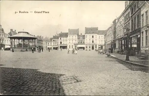 Ak Roulers Roeselare Westflandern, Grand' Place, Platz, Geschäfte, Pavillon