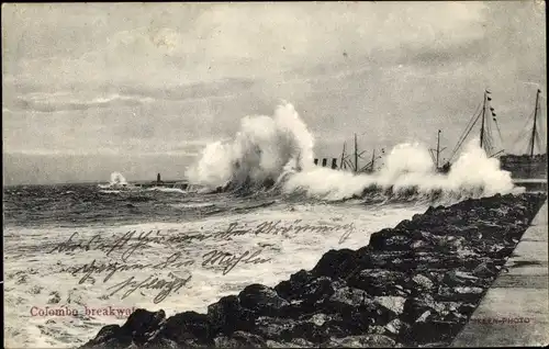 Ak Colombo Ceylon Sri Lanka, Breakwater