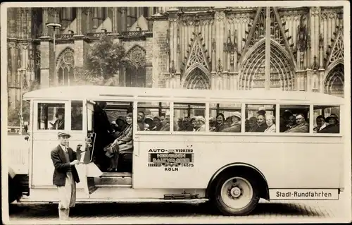 Foto Ak Köln am Rhein, Stadtrundfahrt Heinrich Kaltwasser, Kölner Dom