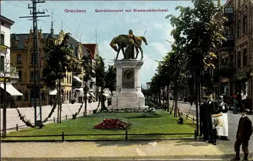 Ak Grudziądz Graudenz Westpreußen, Getreidemarkt mit Bismarckdenkmal
