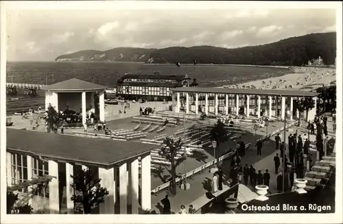 Ak Seebad Binz auf Rügen, Strandpartie, Konzertplatz, Pavillon