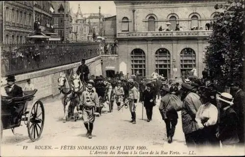 Ak Rouen Seine Maritime, Fetes Normandes 1909, L'Arrivee des Reines a la Gare de la Rue Verte