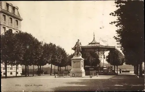 Ak Pau Pyrénées-Atlantiques, Place Royale