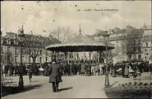 Ak Caen Calvados, Place de la Republique