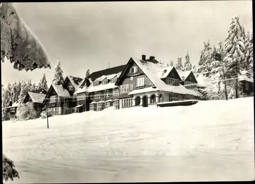 Ak Oberhof im Thüringer Wald, Pionierhaus Bruno Kühn, Winter