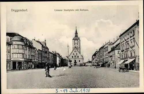 Ak Deggendorf im Bayerischen Wald Niederbayern, Unterer Stadtplatz, Rathaus