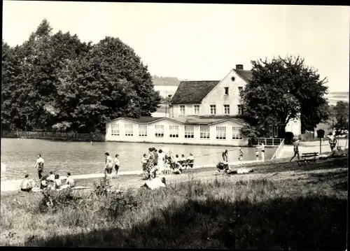 Ak Hetzdorf Halsbrücke in Mittelsachsen, Badeanstalt mit Gasthaus Sumpfmühle