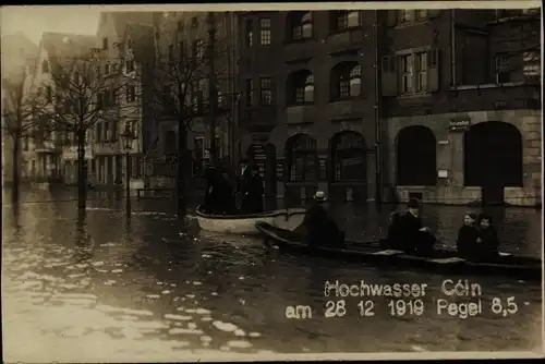 Foto Ak Köln am Rhein, Hochwasser 28.12.1919, Pegel 8.5