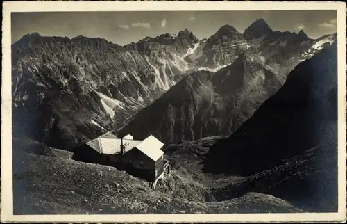 Ak Neustift im Stubaital in Tirol, Innsbrucker Hütte, Habicht