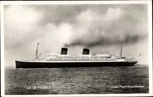 Ak Paquebot Ile de France, Dampfschiff auf See, CGT, French Line