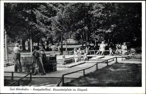 Ak Bad Wörishofen im Unterallgäu, Wassertretplatz im Kurpark