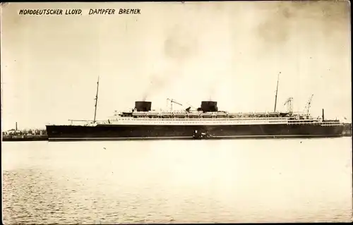 Foto Ak Dampfer Bremen, Norddeutscher Lloyd, Turbinenschnelldampfer!