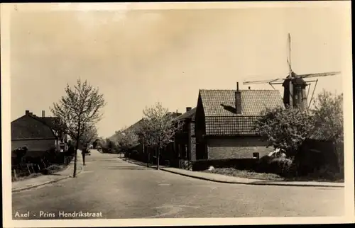 Ak Axel Zeeland, Prins Hendrikstraat