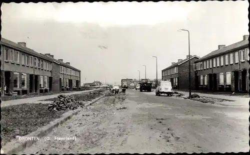 Ak Dronten Flevoland Niederlande, Straßenpartie