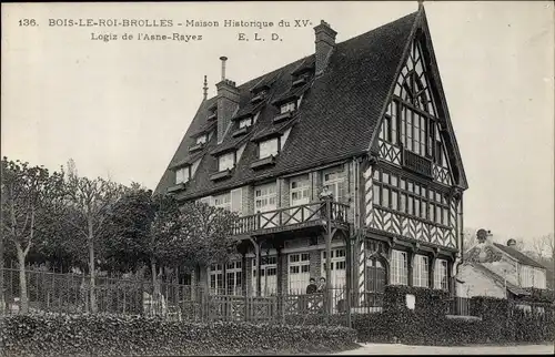 Ak Brolles Bois le Roi Seine et Marne, Maison Historique du XV