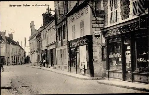 Ak Bray sur Seine Seine et Marne, Grande Rue