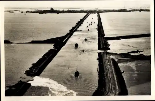 Ak Zierikzee Zeeland Niederlande, Watersnood 1953, Gezicht op de Haven