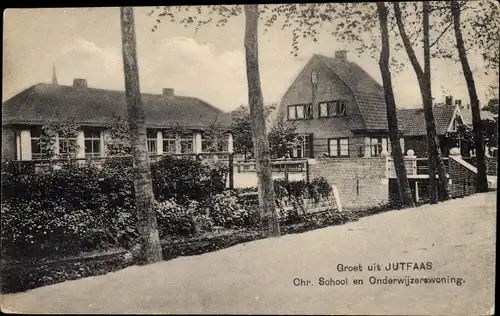 Ak Jutfaas Jutphaas Utrecht Niederlande, Chr. School en Onderwijzerwoning