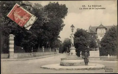 Ak Le Vésinet Yvelines, La Place de la Lafontaine