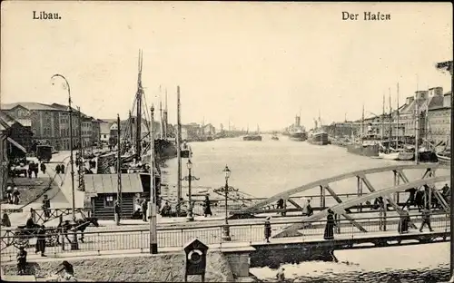 Ak Liepaja Libau Lettland, Hafenansicht, Dampfer, Segelschiffe