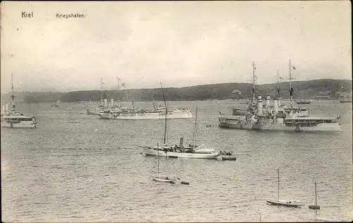 Ak Kiel, Kriegshafen, Kaiserliche Marine, Kriegsschiffe