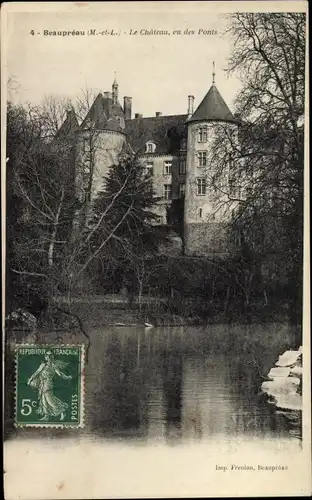 Ak Beaupréau Maine et Loire, Le Chateau, vu des Ponts