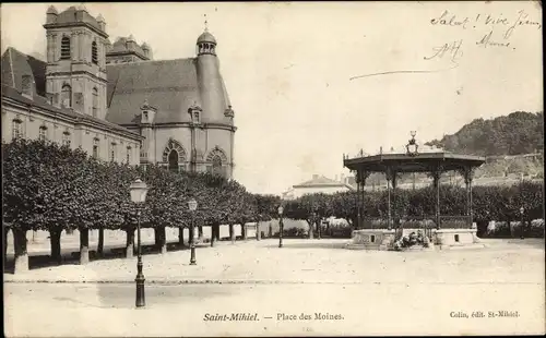 Ak Saint Mihiel Meuse, Place des Moines, Kiosque