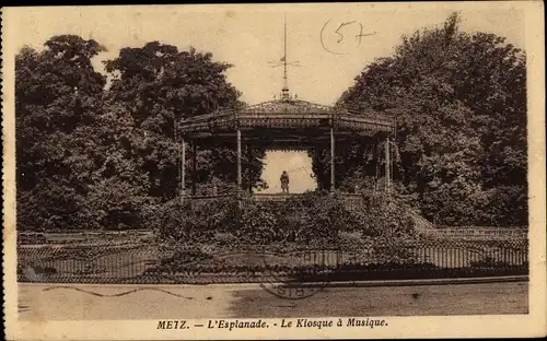 Ak Metz Moselle, L'Esplanade, Le Kiosque à Musique