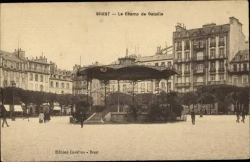 Ak Brest Finistère, Champ de bataille