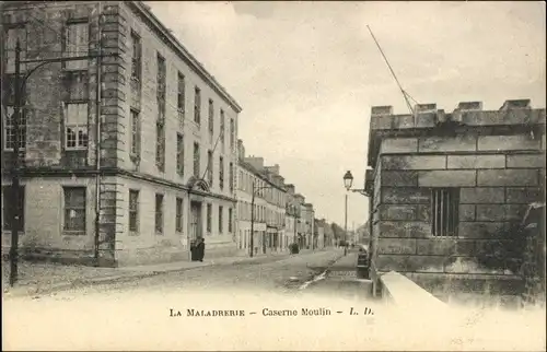 Ak La Maladrerie Yvelines, Caserne Moulin