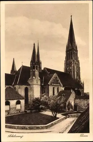 Ak Schleswig in Schleswig Holstein, Seitenansicht vom Dom