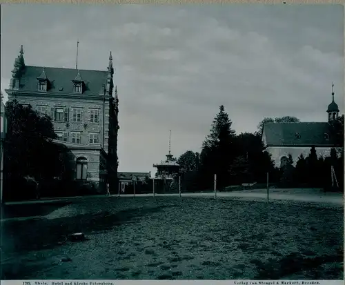 Foto 1892, Königswinter am Rhein, Hotel und Kirche Petersberg