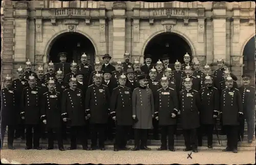 Foto Ak Deutsche Offiziere in Uniformen, Gruppenbild, I. WK