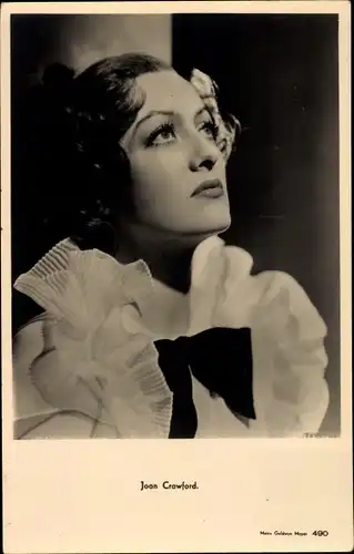 Ak Schauspielerin Joan Crawford, Portrait