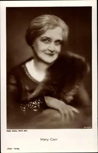 Ak Schauspielerin Mary Carr, Portrait, Pelzstola