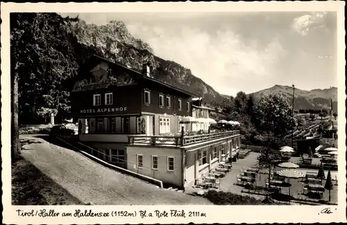Ak Haller am Haldensee in Tirol, Hotel Alpenhof, Blick auf Rote Flüh
