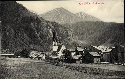 Ak Umhausen im Ötztal Tirol, Gesamtansicht, Bergpanorama