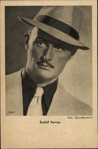 Ak Schauspieler Rudolf Fernau, Portrait mit Hut, Ross