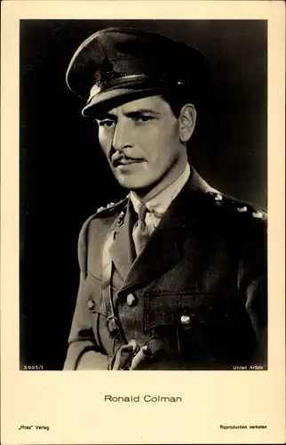 Ak Schauspieler Ronald Colman, Portrait, Uniform, Ross