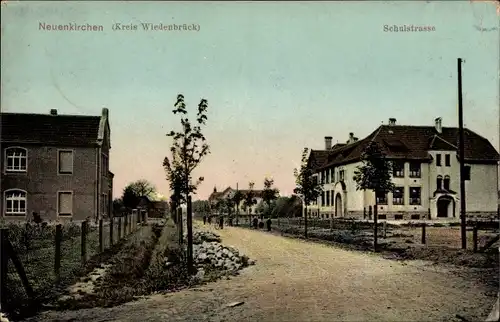 Ak Neuenkirchen Rietberg Kreis Wiedenbrück, Schulstraße