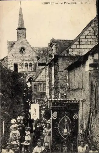 Ak Béhuard Maine-et-Loire, Une Procession