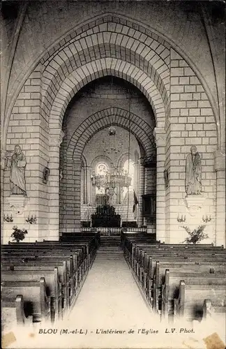 Ak Blou Maine et Loire, Interieur de l'Eglise