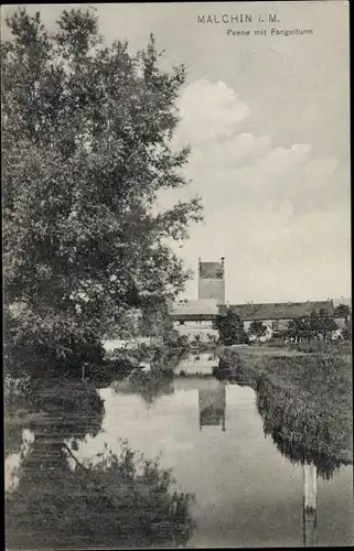 Ak Malchin in Mecklenburg, Kirche vom Wasser aus gesehen