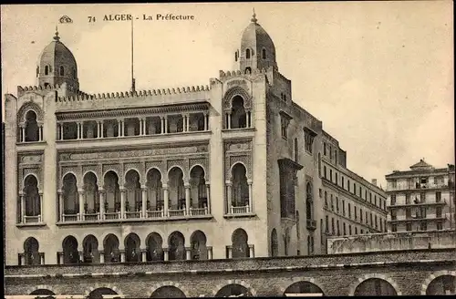 Ak Alger Algerien, La Préfecture, Präfektur, Säulengang