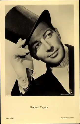 Ak Schauspieler Robert Taylor, Portrait, Zylinder, Ross