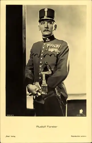 Ak Schauspieler Rudolf Forster, Portrait in Uniform, Ross Verlag 9043 1